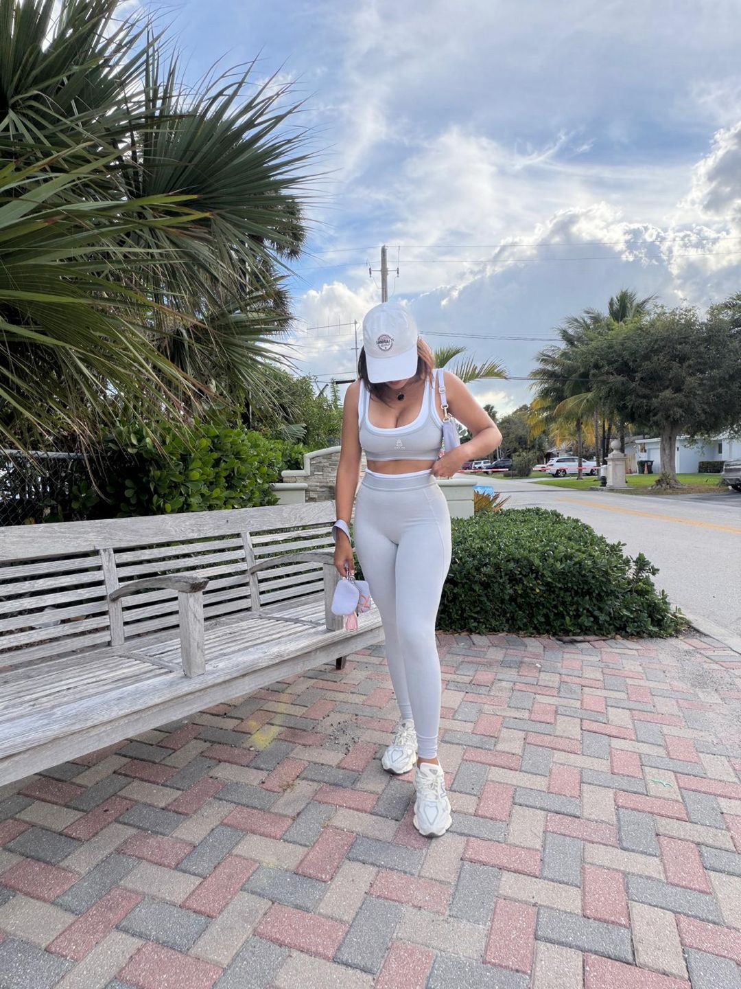 Contrast Flow Leggings