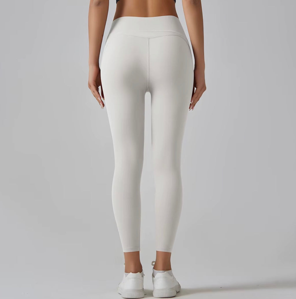 SculptLift High-Waisted Pocket Leggings
