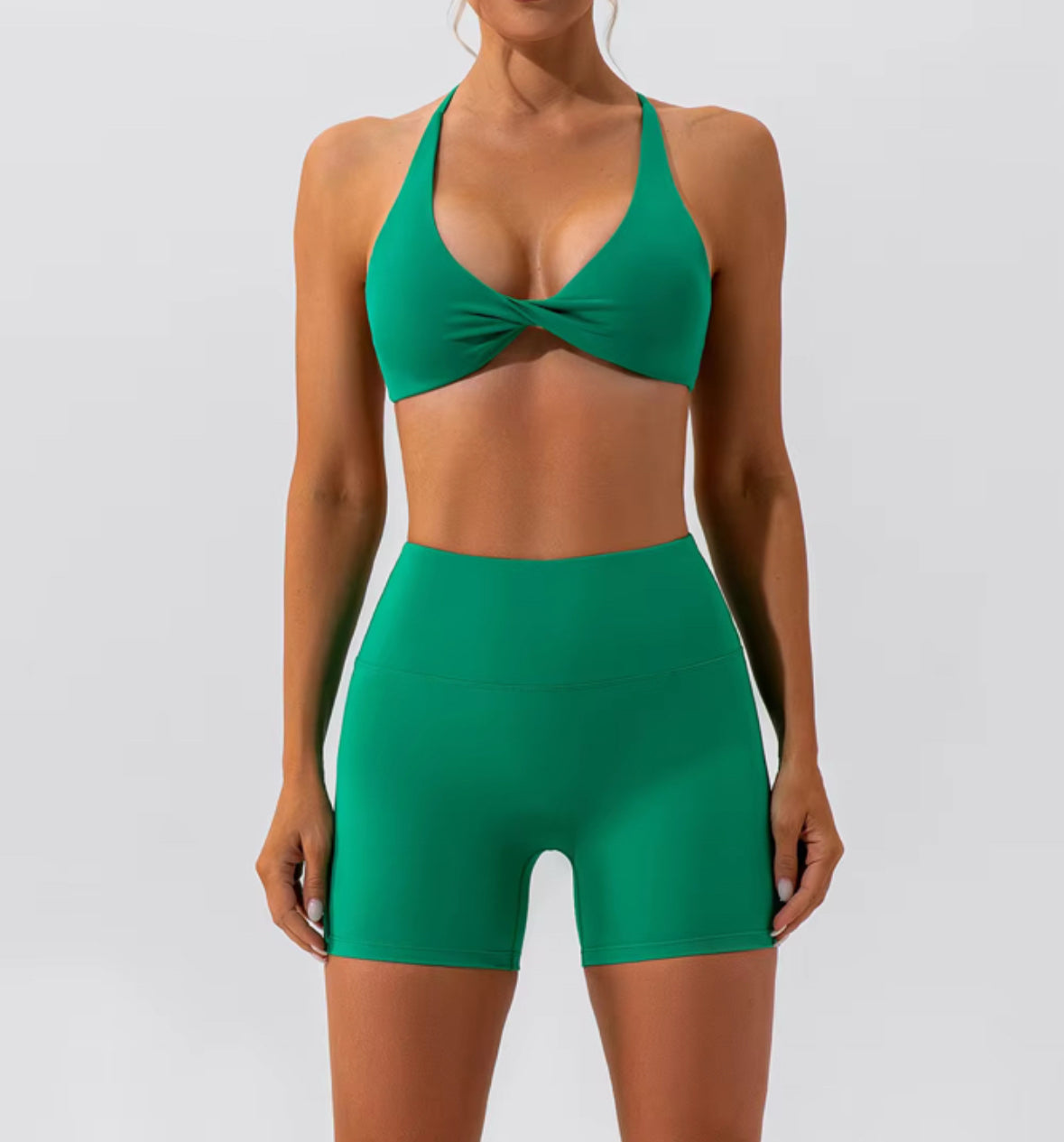 Sports Bra Front Twist