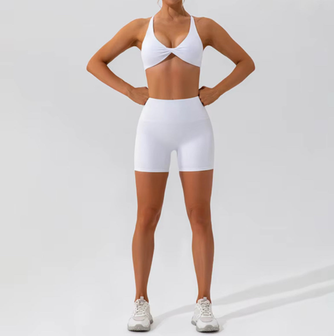 Sports Bra Front Twist