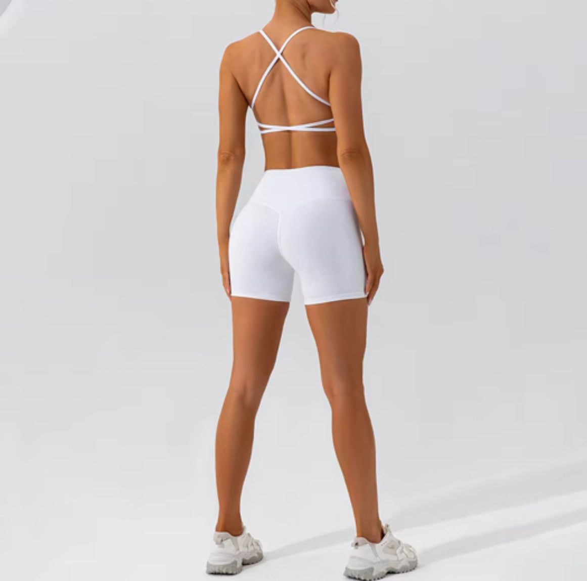 Sports Bra Front Twist