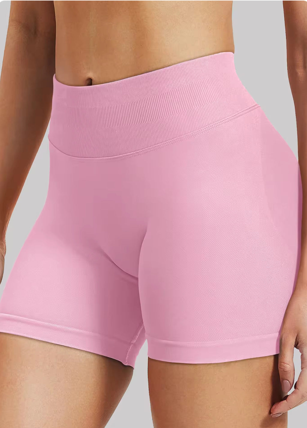 Mid Rise Sculpt Scrunch Shorts