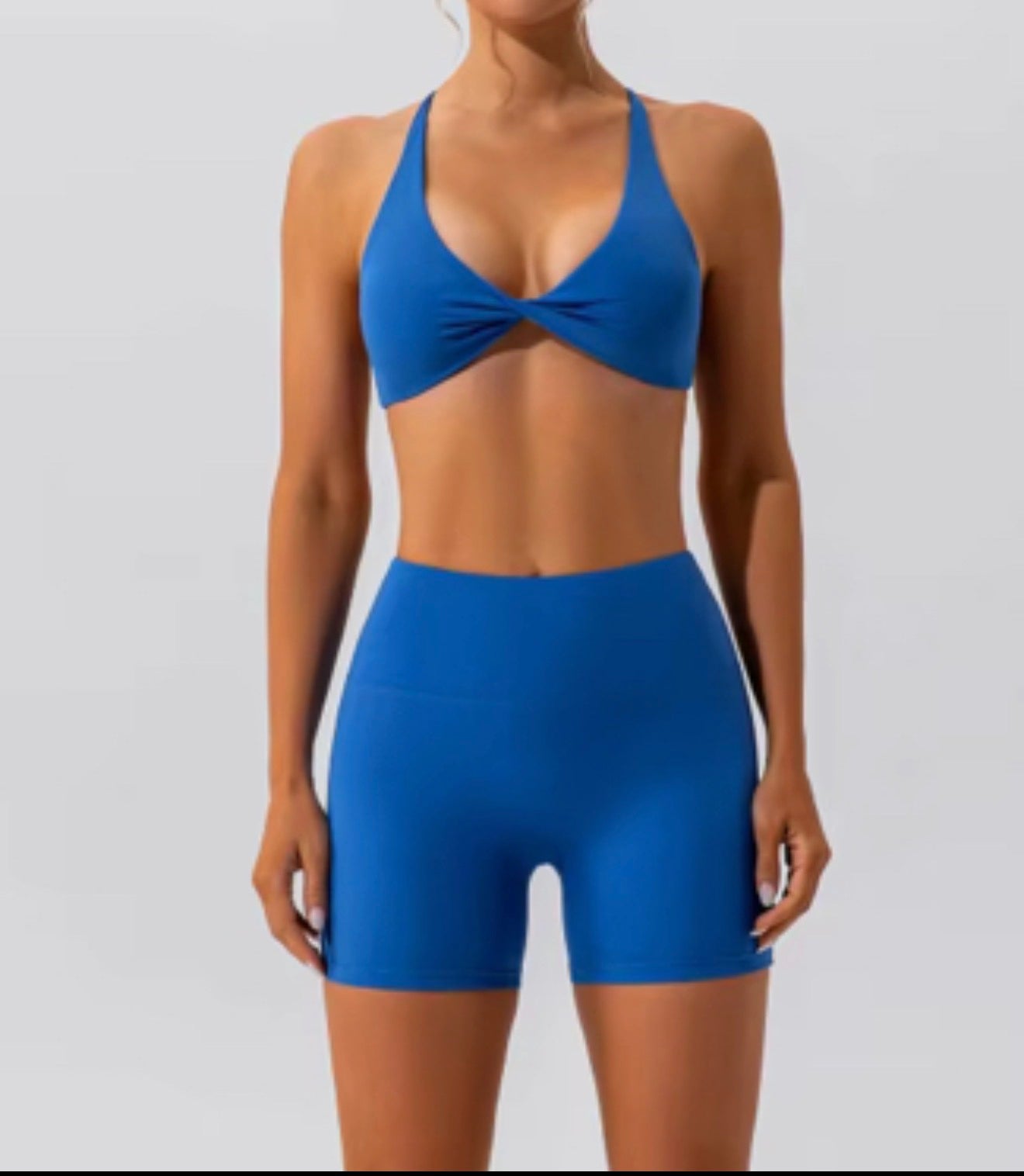 Sports Bra Front Twist